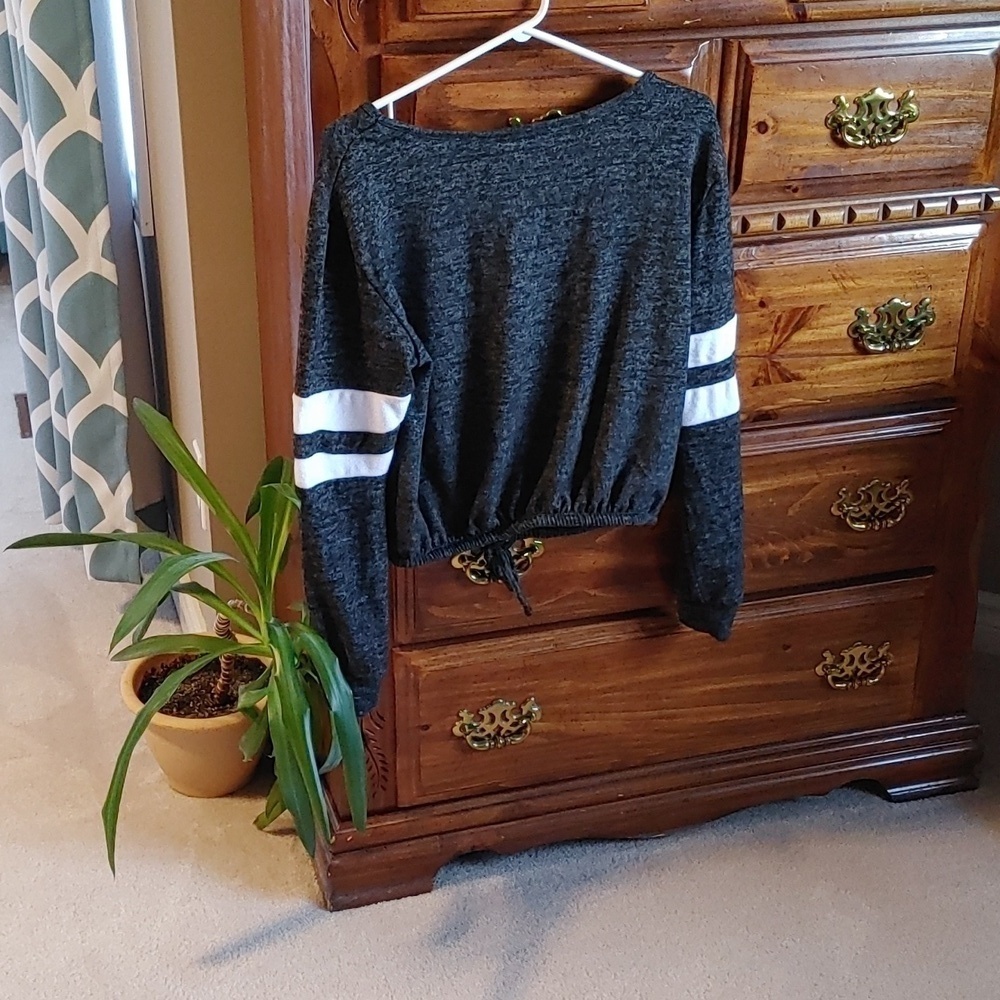 💚NWT Women's Soft Crop Loungewear Top - Picture 4 of 4